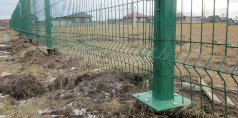 Купить сваи для ограждения от производителя в Армавире от 1385 руб: низкая цена, быстрая установка